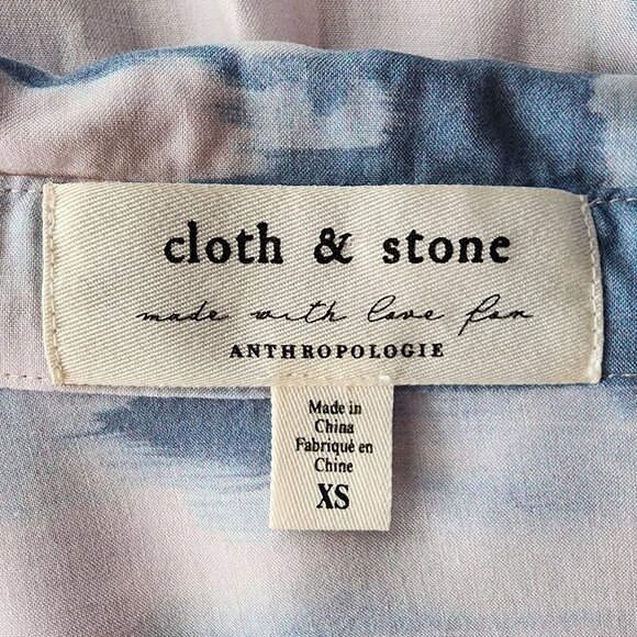 Anthropologie Cloth & Stone Womens XS Top Classic Button Down Blue Pink - Picture 6 of 9